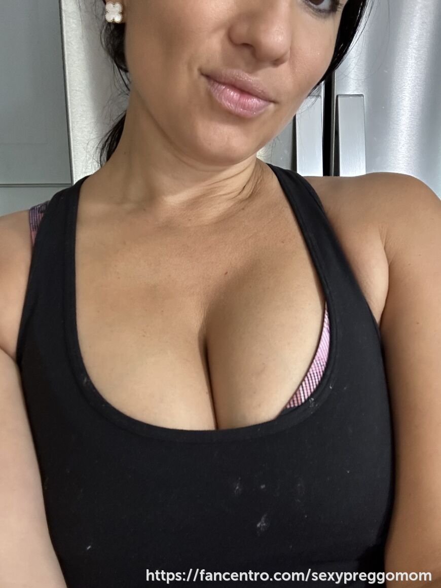 Milk letdown - Hello, I am Scarlett. - Fancentro