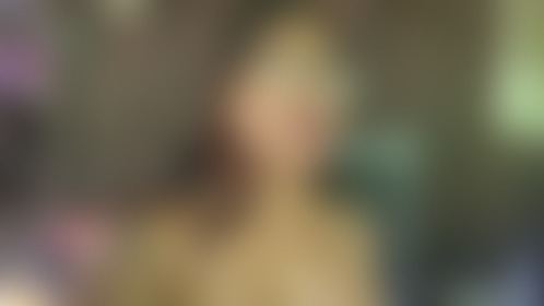 Full Bush is back in season! Grew her out for awhile, and now it's time for DISCOUNT customs, video chats, and sexting! Are you on and ready for one, babe? - post hidden image