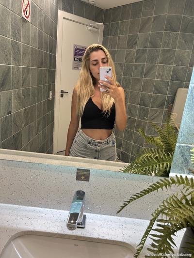 Mijn geile lichaam is zo stout, kom je me spanken? 🍑🔥