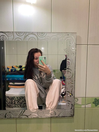 Vind je het fijn hoe groot en zacht mijn tepels zijn