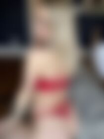 🍑😏 - post hidden image