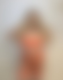 Want to play a game? 😏 - post hidden image