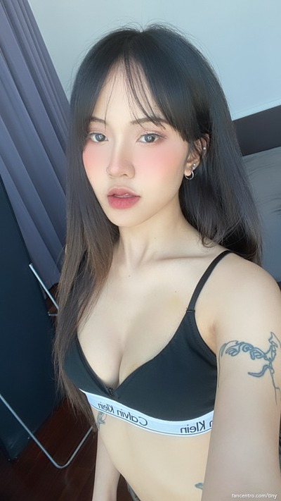 I see you looking… should I come closer? 😏
