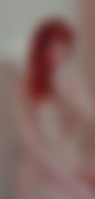 Scrub a' dub dub GOTH BITCH IN A TUB - post hidden image