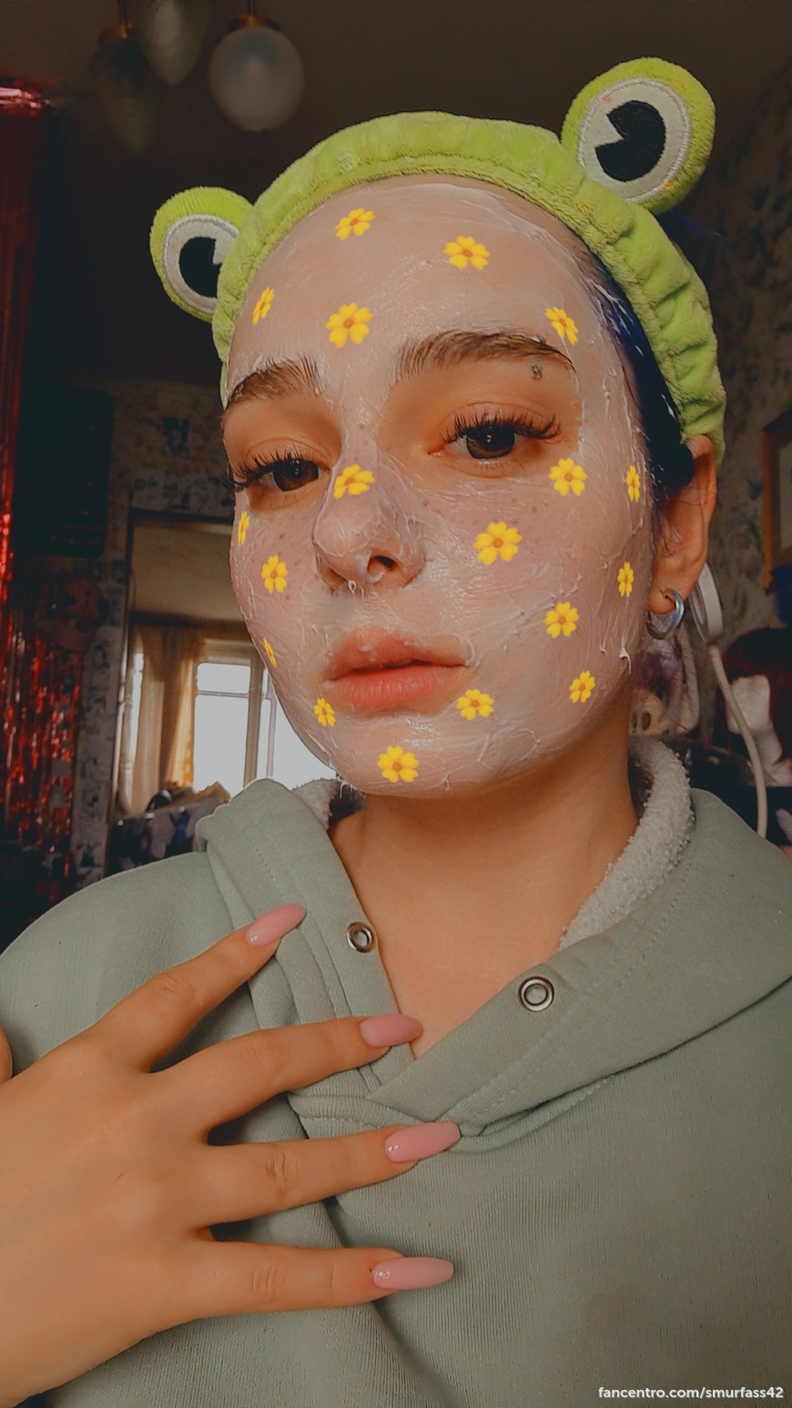 Feeling so cute and sweet with honey face mask 🥰🤭 1