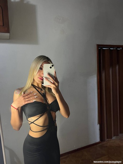 I’m the kind of addiction you’ll beg for more of. 😘
