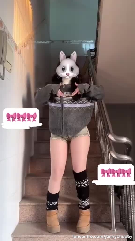 Really need your rate of my outfit 👀 1foreground