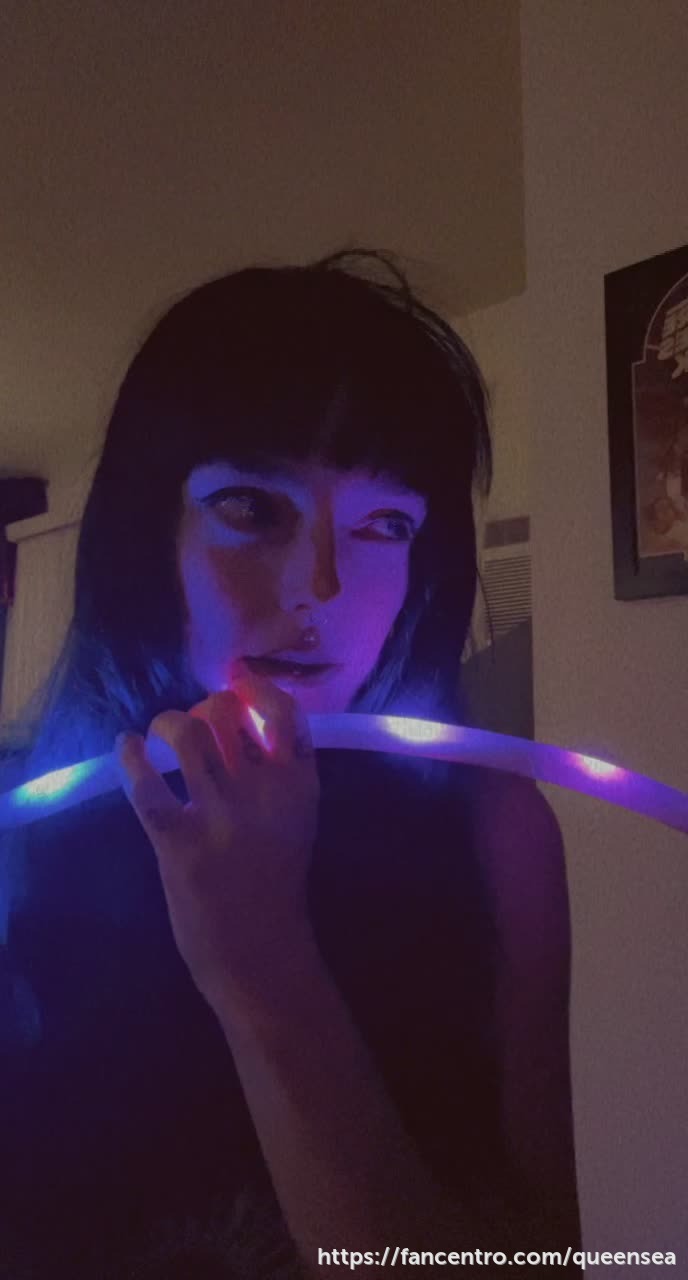 goofy goth girl hoop-a-doop