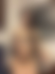 No clothes, just me, my body and all the flirty thoughts 😜 - post hidden image