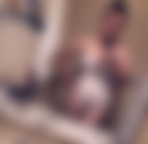 Subscribe - post hidden image