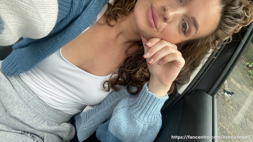 Just a selfie of me 💙
