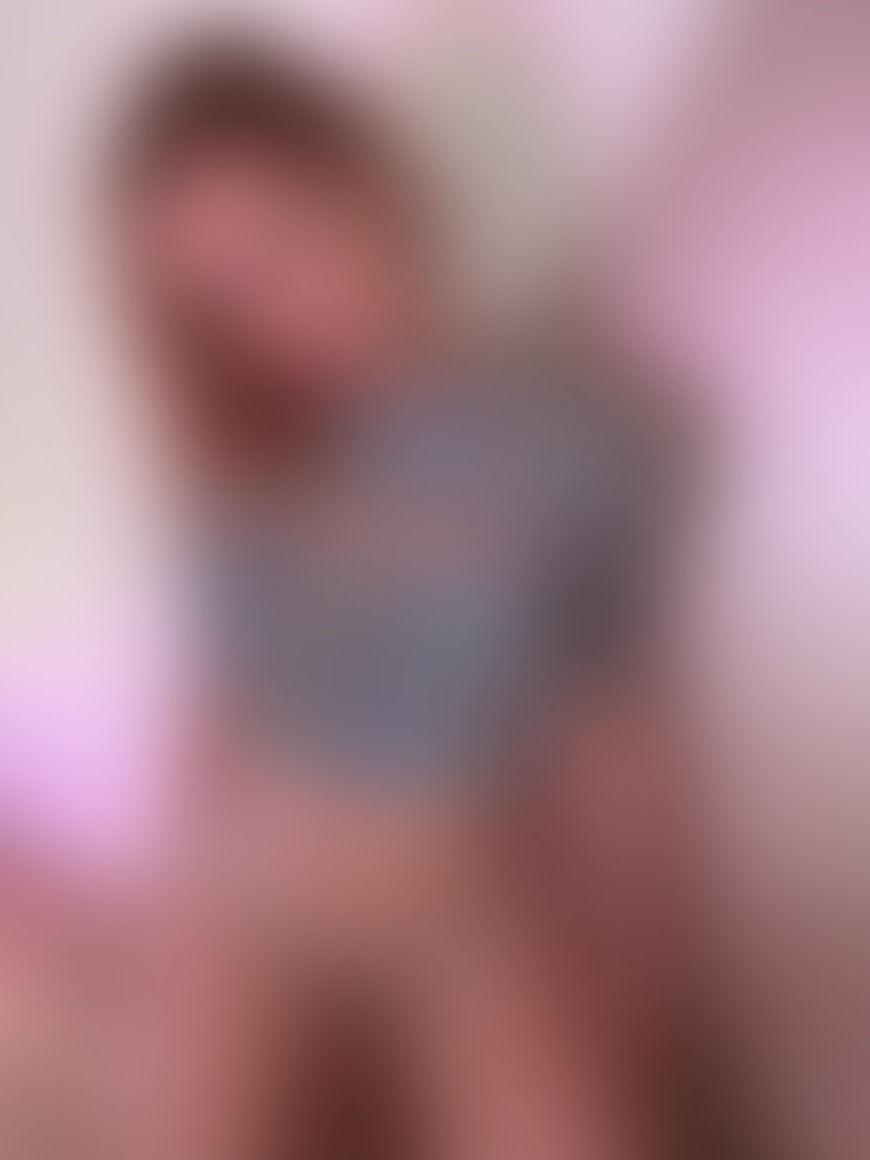 💖 - post hidden image