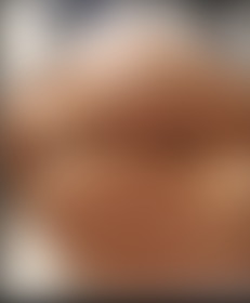 Just me and this dangerous view indoors 🛋️ - post hidden image
