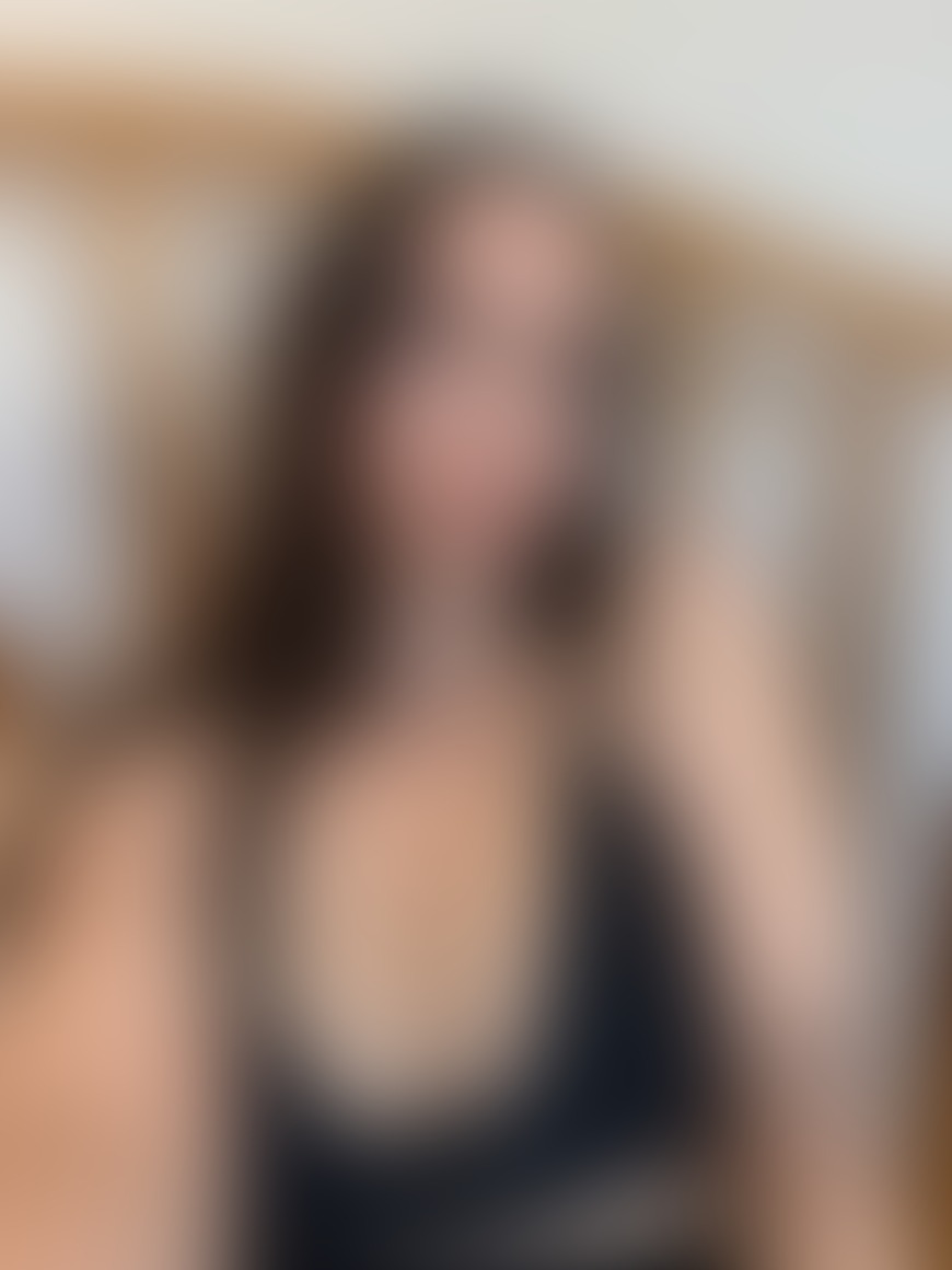 Dirty talk with me..😈 - post hidden image