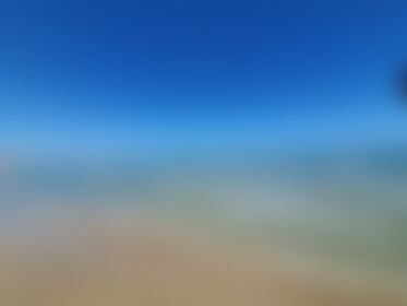 Lunch right on the beach ⛱️ - post hidden image