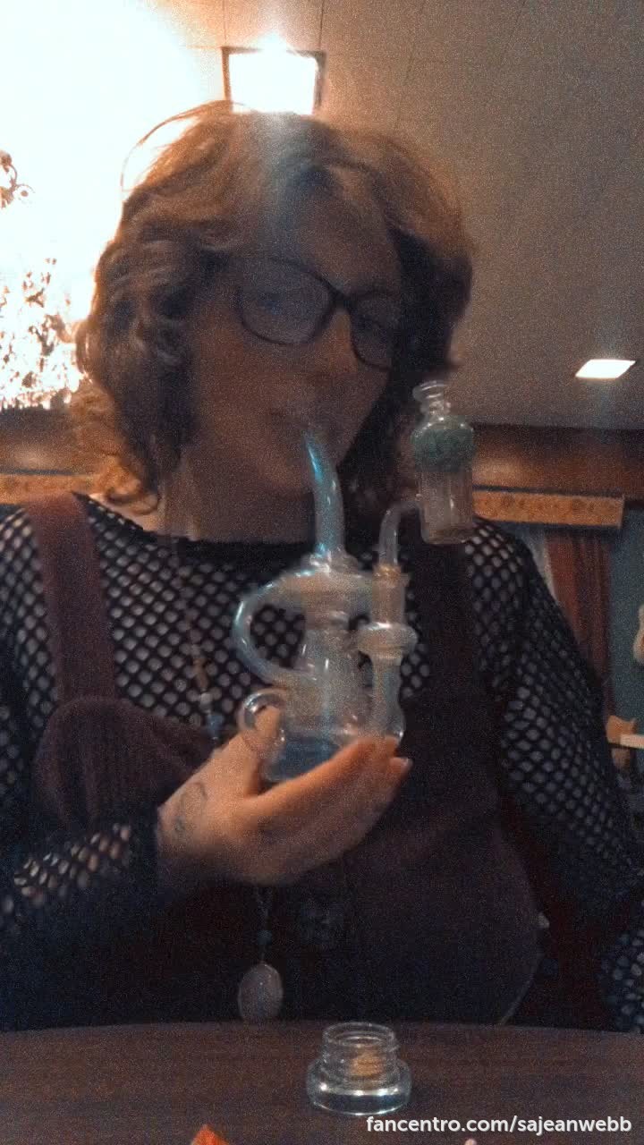 Dabs on dabs 🥰 1foreground