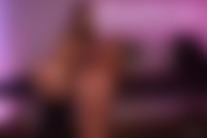 Did you enjoy my BSDM special week, babe? If you did, there is a special gift in your DMs and you should not miss it out! 😈 - post hidden image
