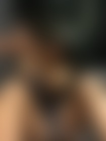 Do you wanna see how I suck it? - post hidden image