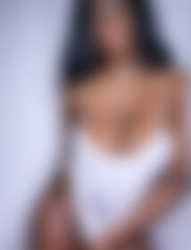 wet T-shirt - post hidden image