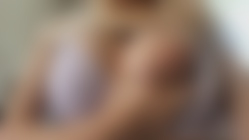 tits😋 - post hidden image
