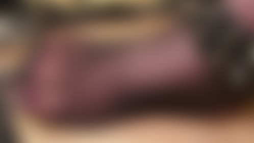 Write on your chest with your finger: "Her trace." Do not erase it until the end of the day. - post hidden image