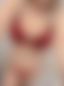 Ben je alleen vanavond?😳💦 - post hidden image