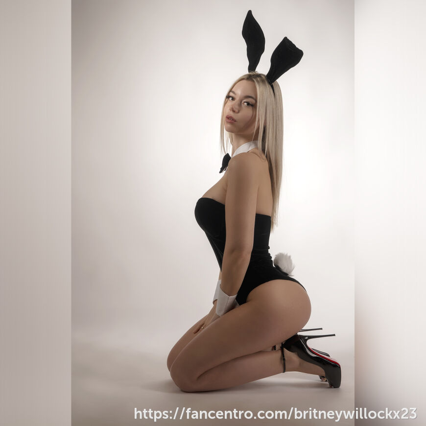 Bunny hop 😏🐰 1