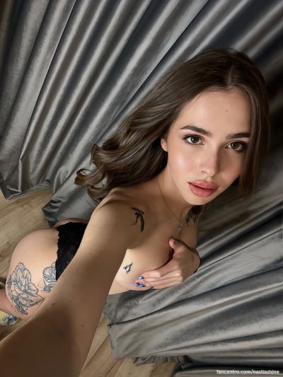 New content drop is here for you 😘 – intimate vibes only, enjoy