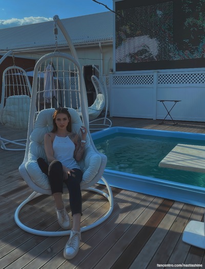 A new wave of exclusive, intimate moments awaits you – dive in 😉 – private and personal