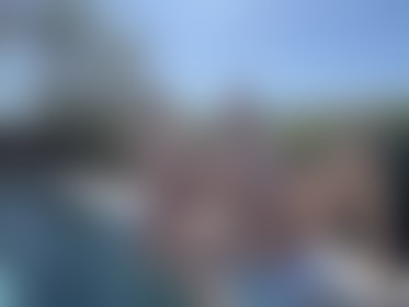Your daily boooooosssshhhh 😼 and no bush - post hidden image