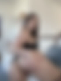 A little BUTT before bed 🍑🍑🍑 - post hidden image