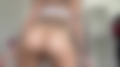 Twerk tease from Natasha🍑💦 - post hidden image