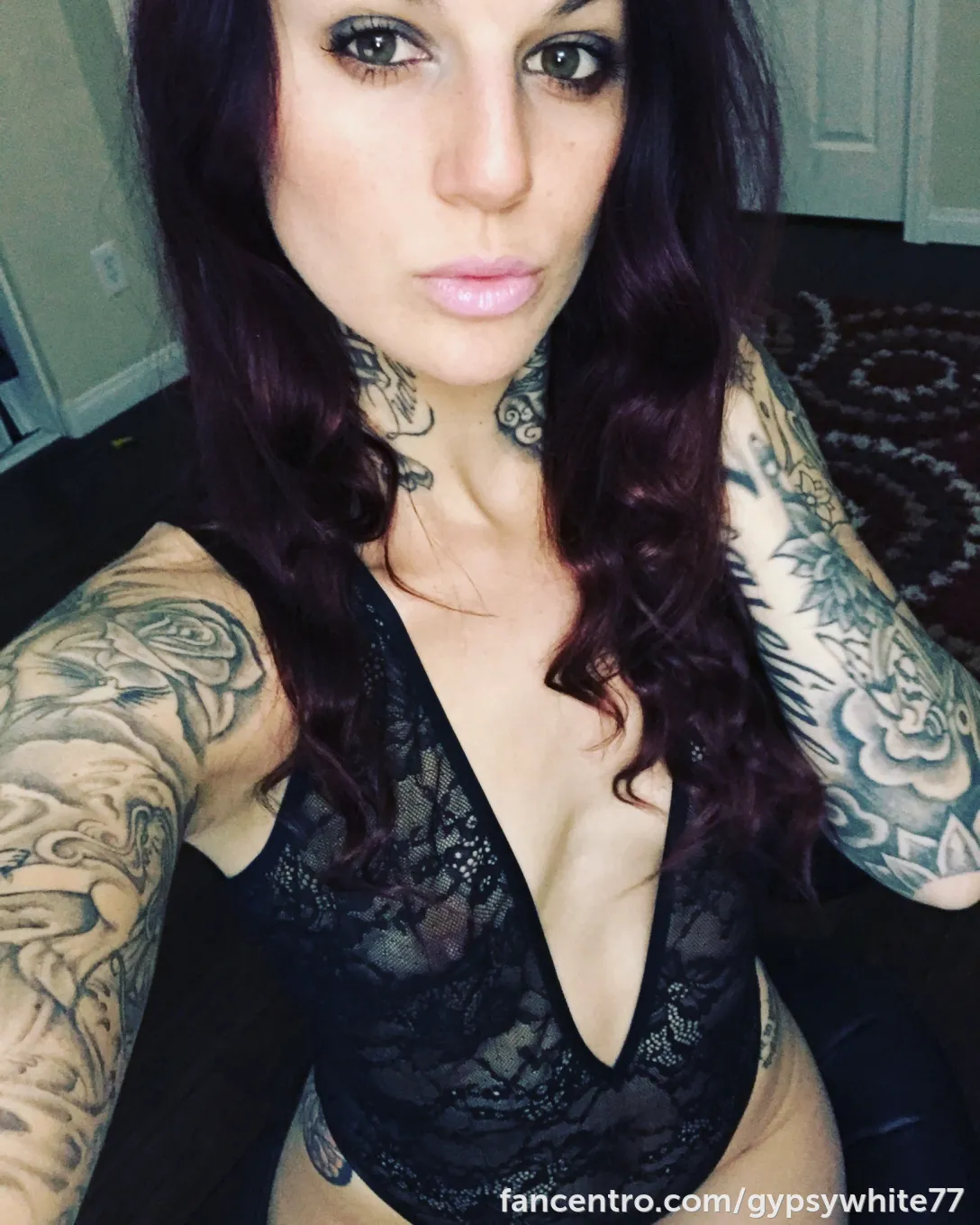 gypsywhite77 Pictures and Videos & similar of @gypsywhite77 fancentro  profile - EroThots
