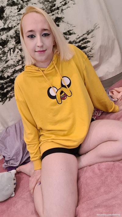 ik vind het heerlijk om mannen te vertellen dat ze in mijn kutje moeten klaarkomen