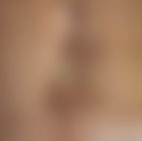 Zal ik me langzaam voor je uitkleden? 🫦 - post hidden image