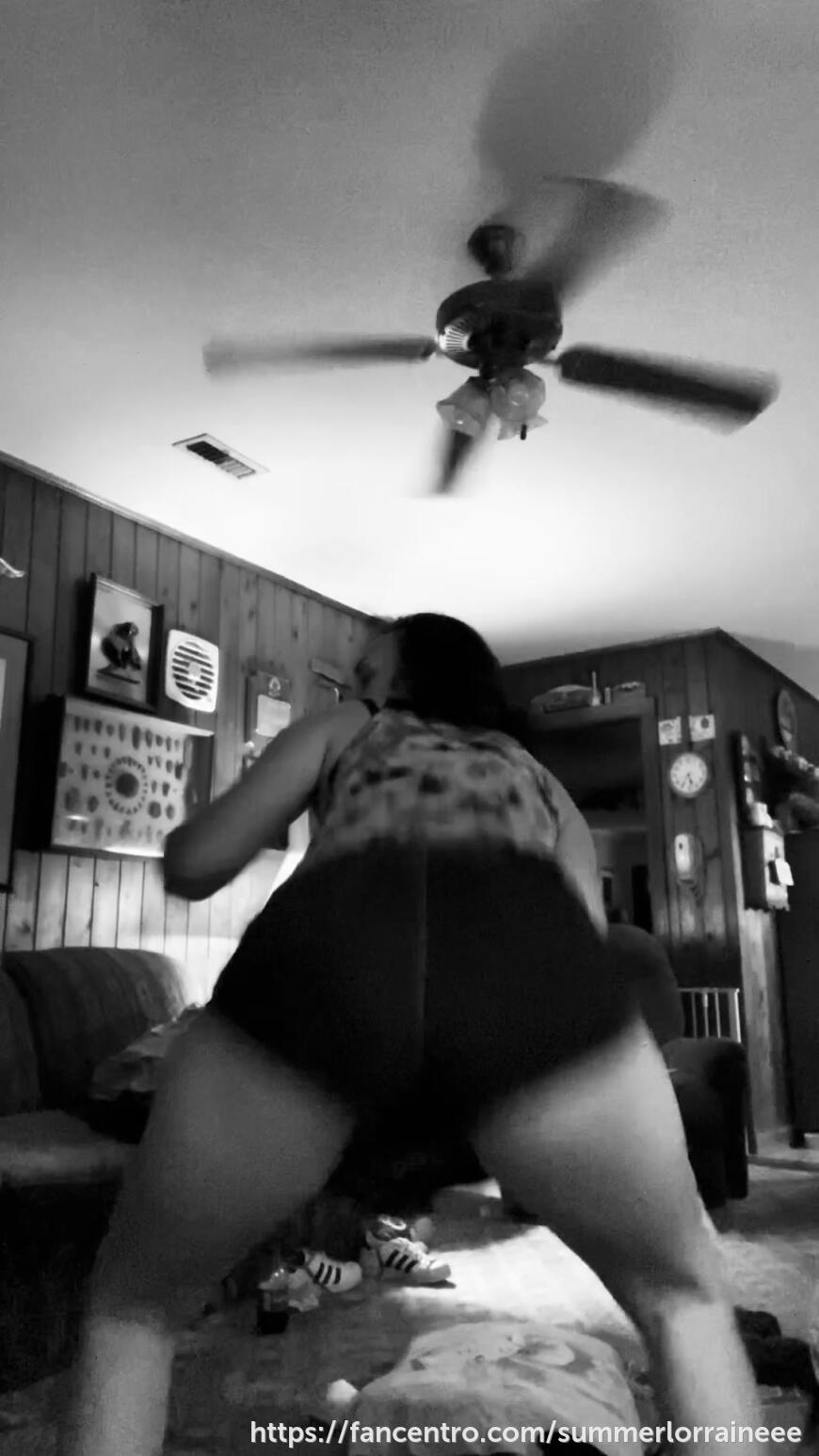 Twerk that ass 1foreground
