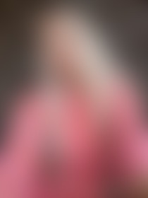 Schatje..zal ik je eens flink verwennen? - post hidden image