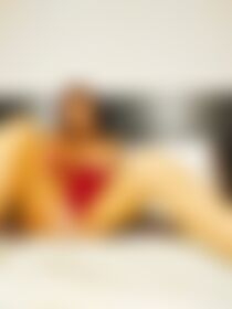 Hurry up!! - post hidden image