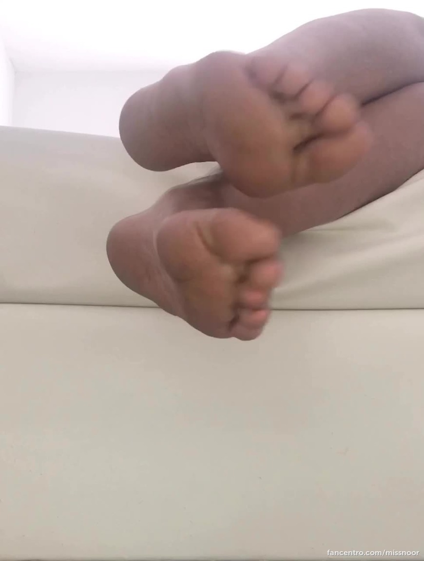 Giantess Soles Toes(preview) Subscribe for Full📹 1foreground