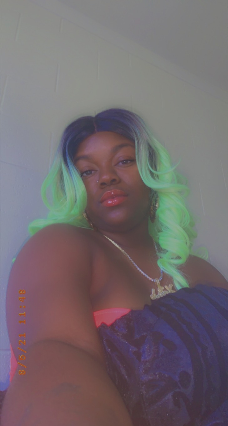 BigBootiBambi - Private Stories, exclusive videos, private messaging -  Fancentro
