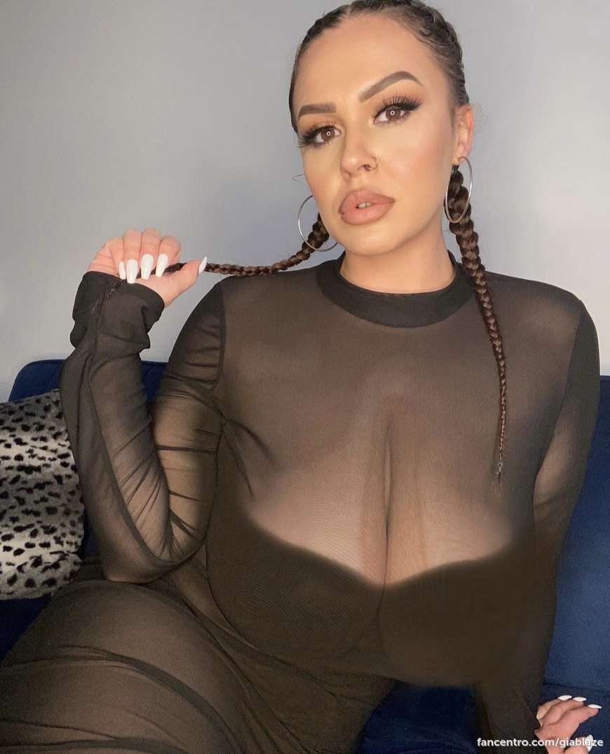 Would you take me to dinner wearing a see through dress only? 😈 1