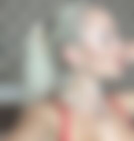 Join me in my bed ! - post hidden image