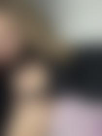 Born to Wear Black 💋 - post hidden image