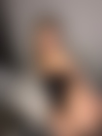 Sweet Looks Bad Habits 🖤 - post hidden image