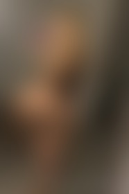 Turn Around Temptation 🖤 - post hidden image