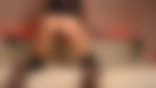Wat zou je nu met me willen doen vertel me al je verlangens 💋😜 - post hidden image