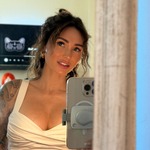sashawest - profile avatar