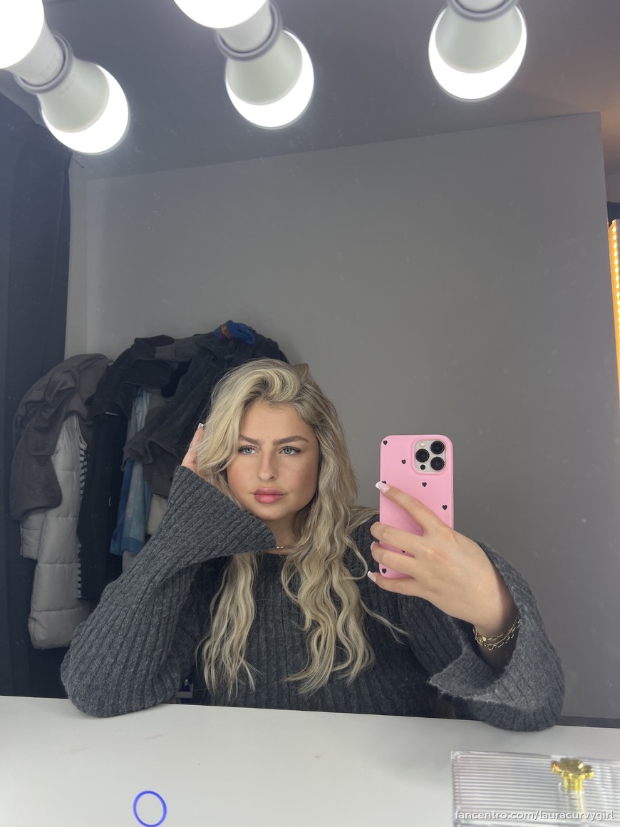 I’m online🥵😏 1