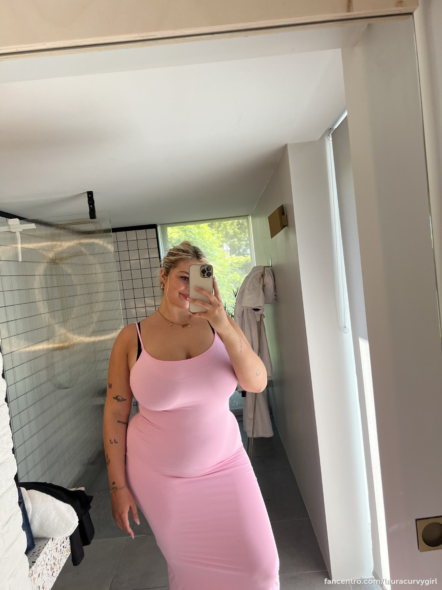 Have you ever met a chubby and curvy girl? Right here 🤭🥵 1