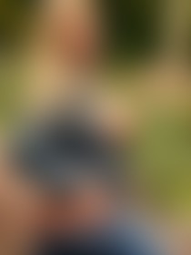 Når skovtur i moms club udvikler sig 😜 Der skal også være lidt at kigge på for d... - post hidden image